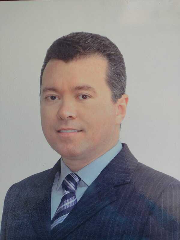 ELÉSIO ROBERTO DA SILVA